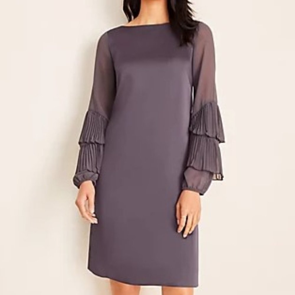 NWT ANN TAYLOR GRAY PLEATED RUFFLE SLEEVE DRESS (12)